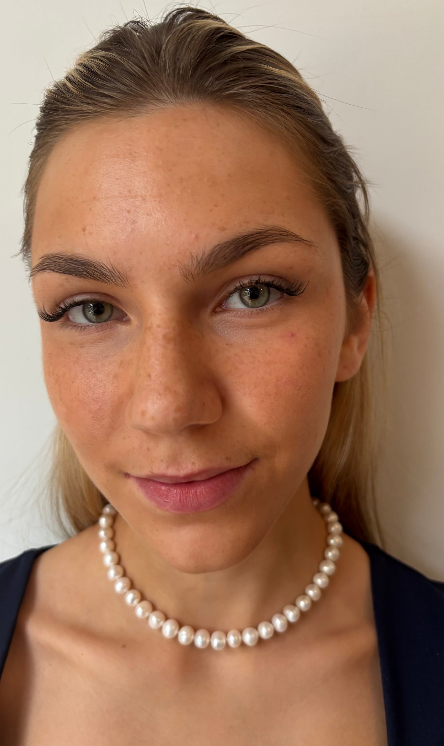 AA Freshwater Pearl Necklace with a Sterling Silver Clapse